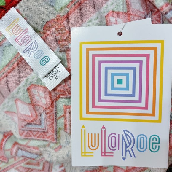 NWT LuLaRoe Christmas Scottie Dog Scottish Terrier Classic T-Shirt Size Medium - Picture 5 of 5